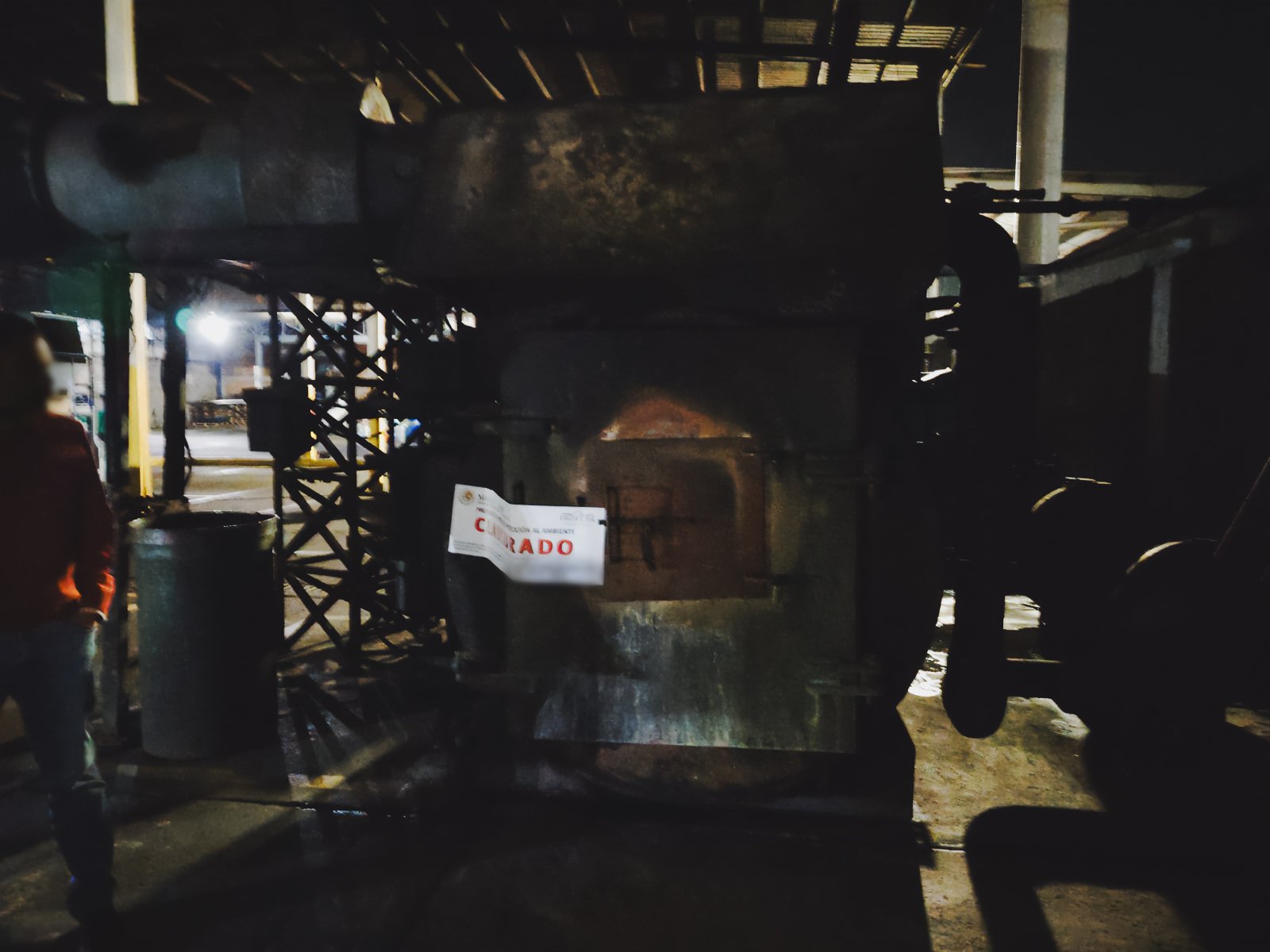 Profepa clausura incinerador de Tenango del Valle por operar sin control de emisiones (foto 2)