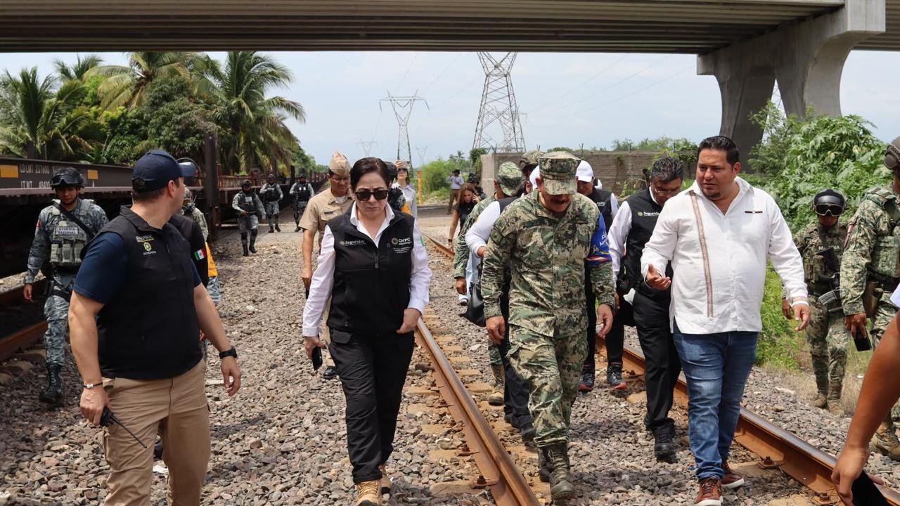 Coordinan operativo ante huracán Polo categoría 5