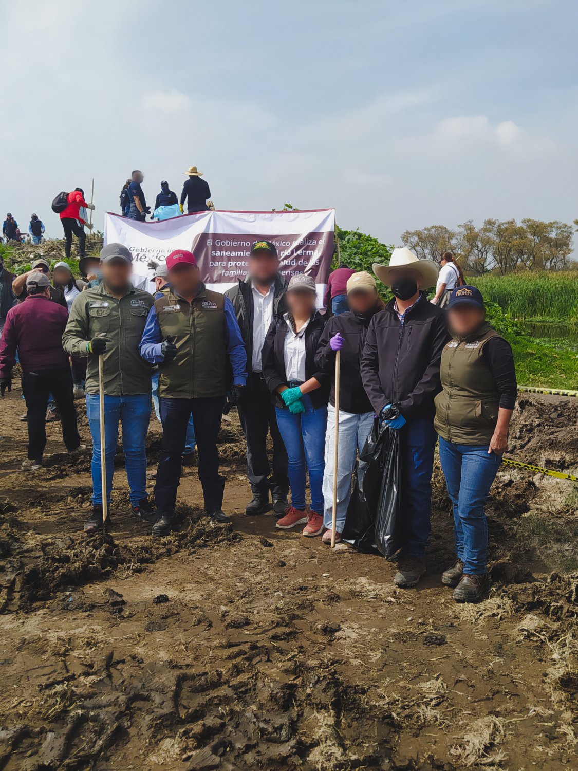 Retiran 35 toneladas de basura del Lerma (foto 2)