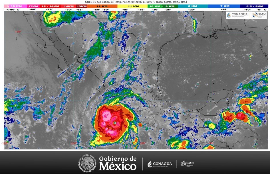 Polo se mantiene como huracán categoría 5