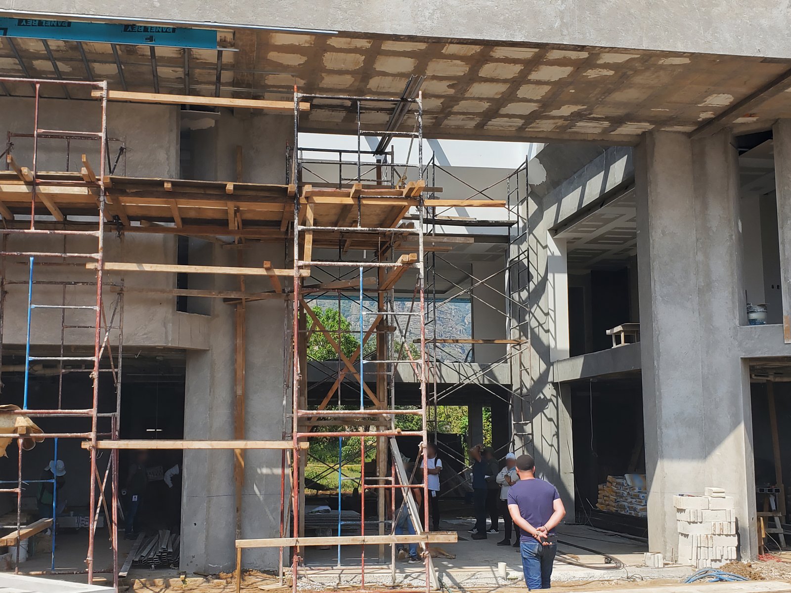 Clausuran desarrollo turístico sin permiso en Tepoztlán (foto 2)