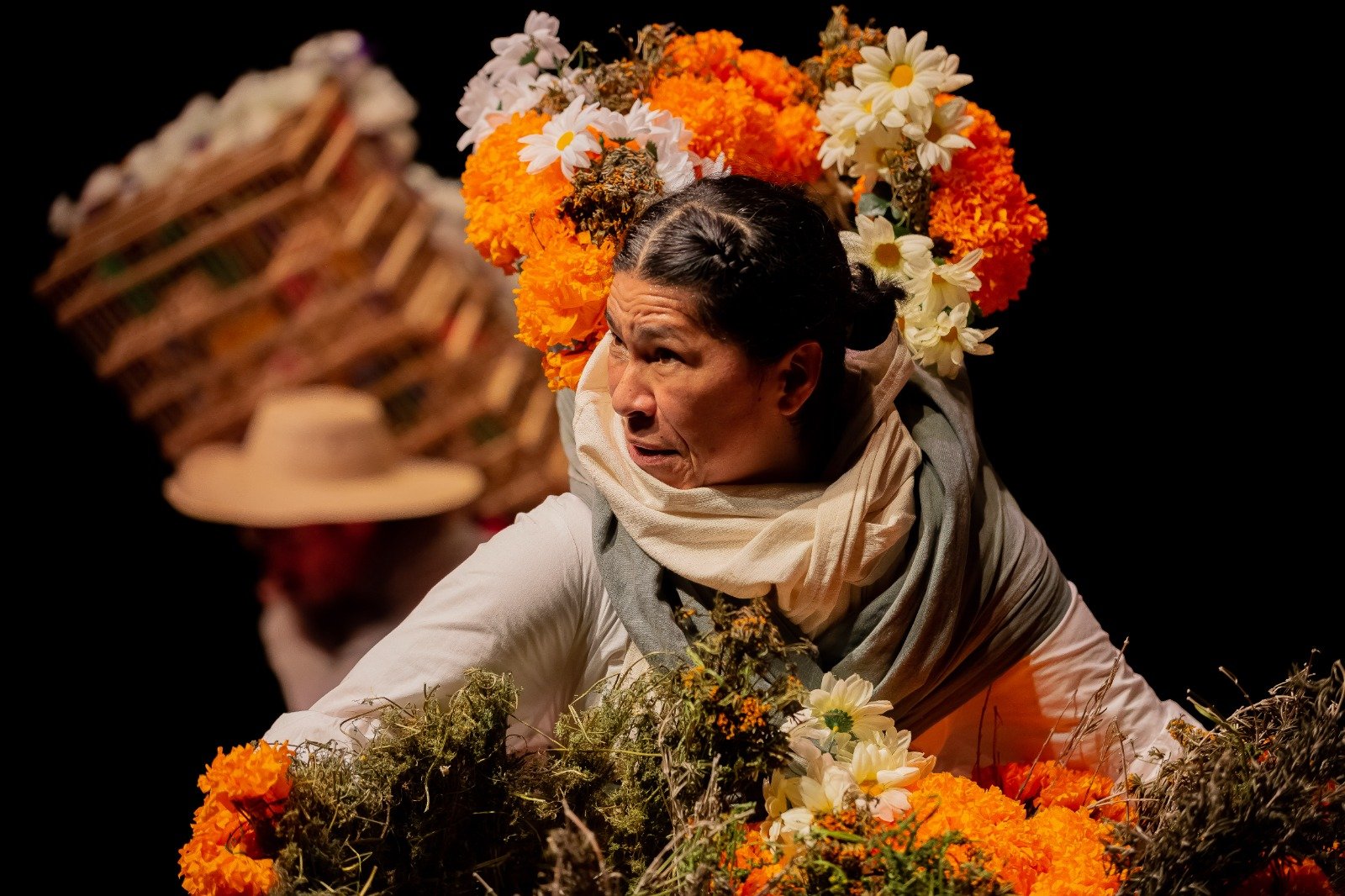 Poniatowska estrena 'La vendedora de nubes'