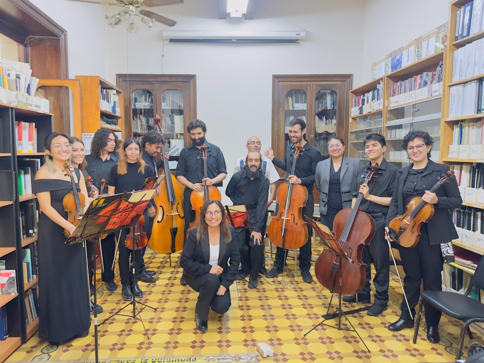 Escuela de Laudería conmemora 39 años