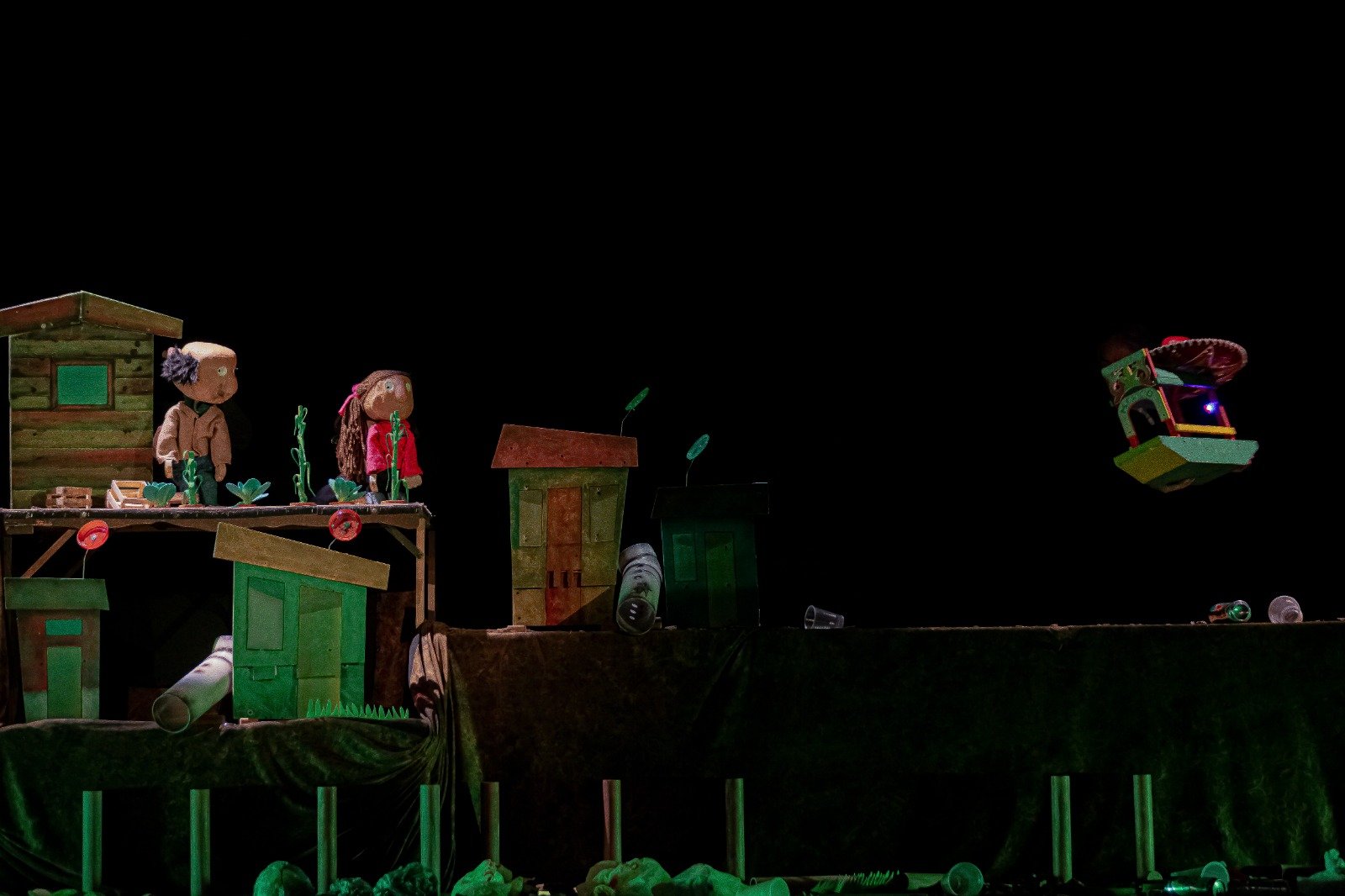 Corazón de agua lleva ajolotes al teatro