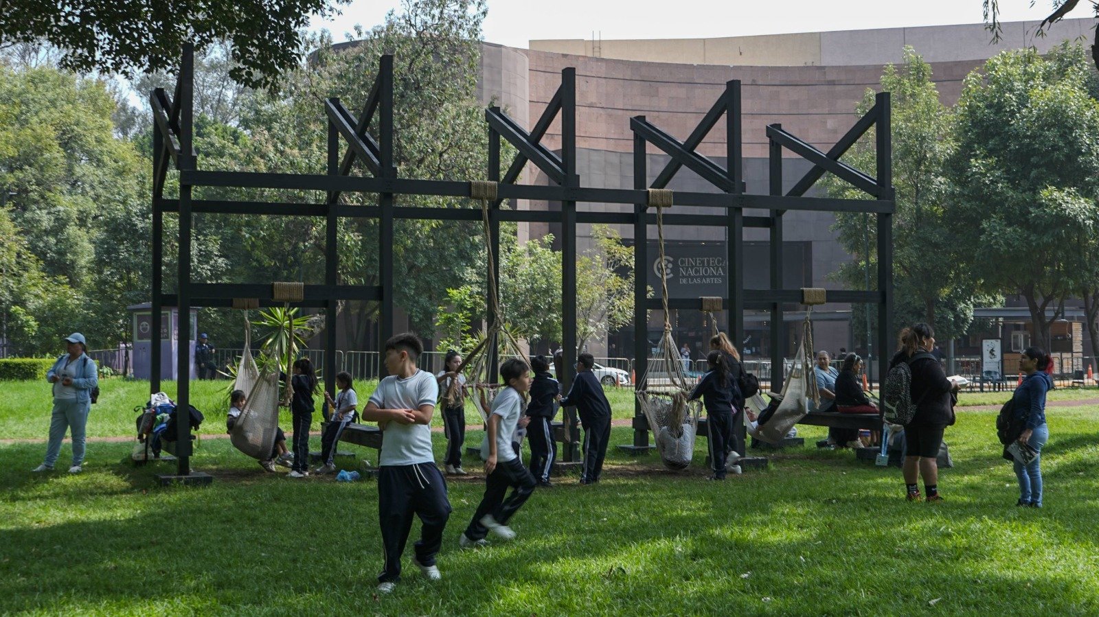 Cineteca Nacional abre salas a 1,600 estudiantes