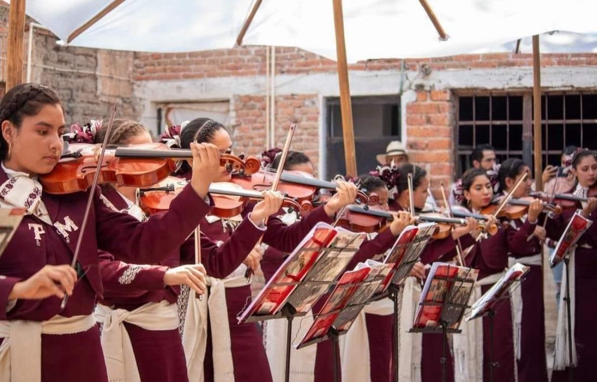 Viva el Mariachi impulsa identidad cultural