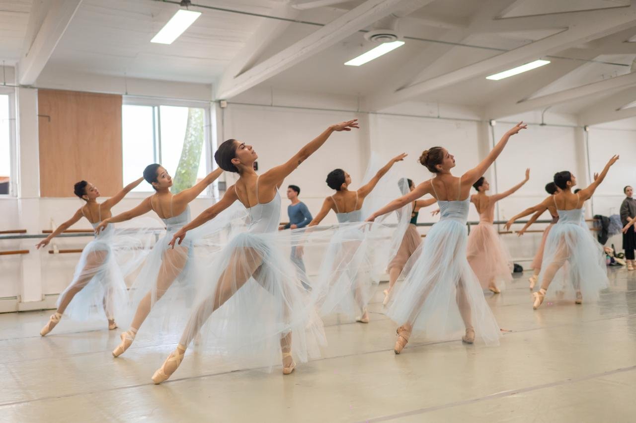 Compañía Nacional de Danza homenajea a Balanchine