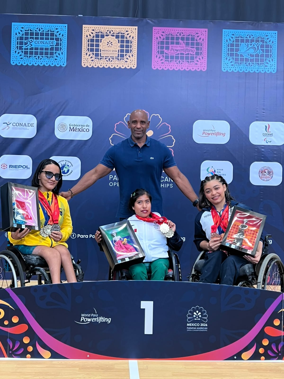 México abre con oro y dos bronces (foto 2)