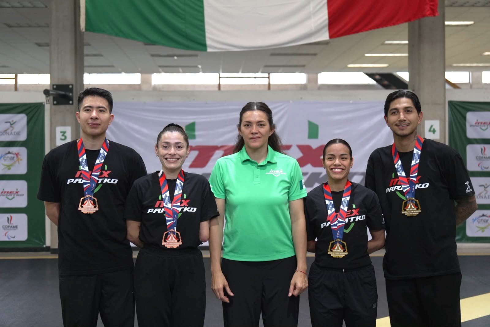 María Espinoza gana su sexto Premio Nacional (foto 4)