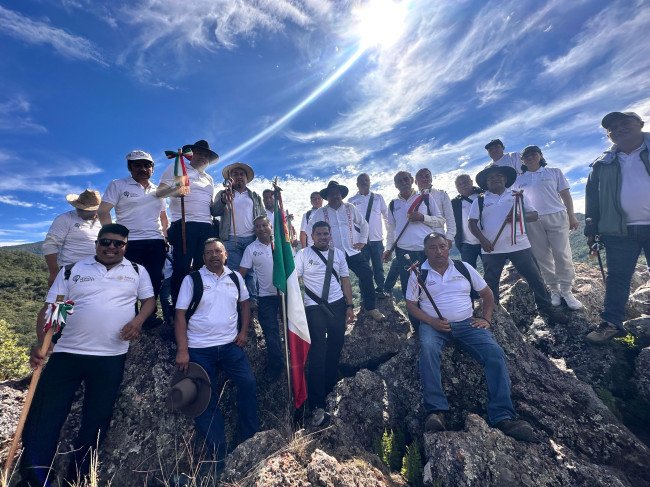 Inauguran Camino de Méndez en Oaxaca (foto 5)
