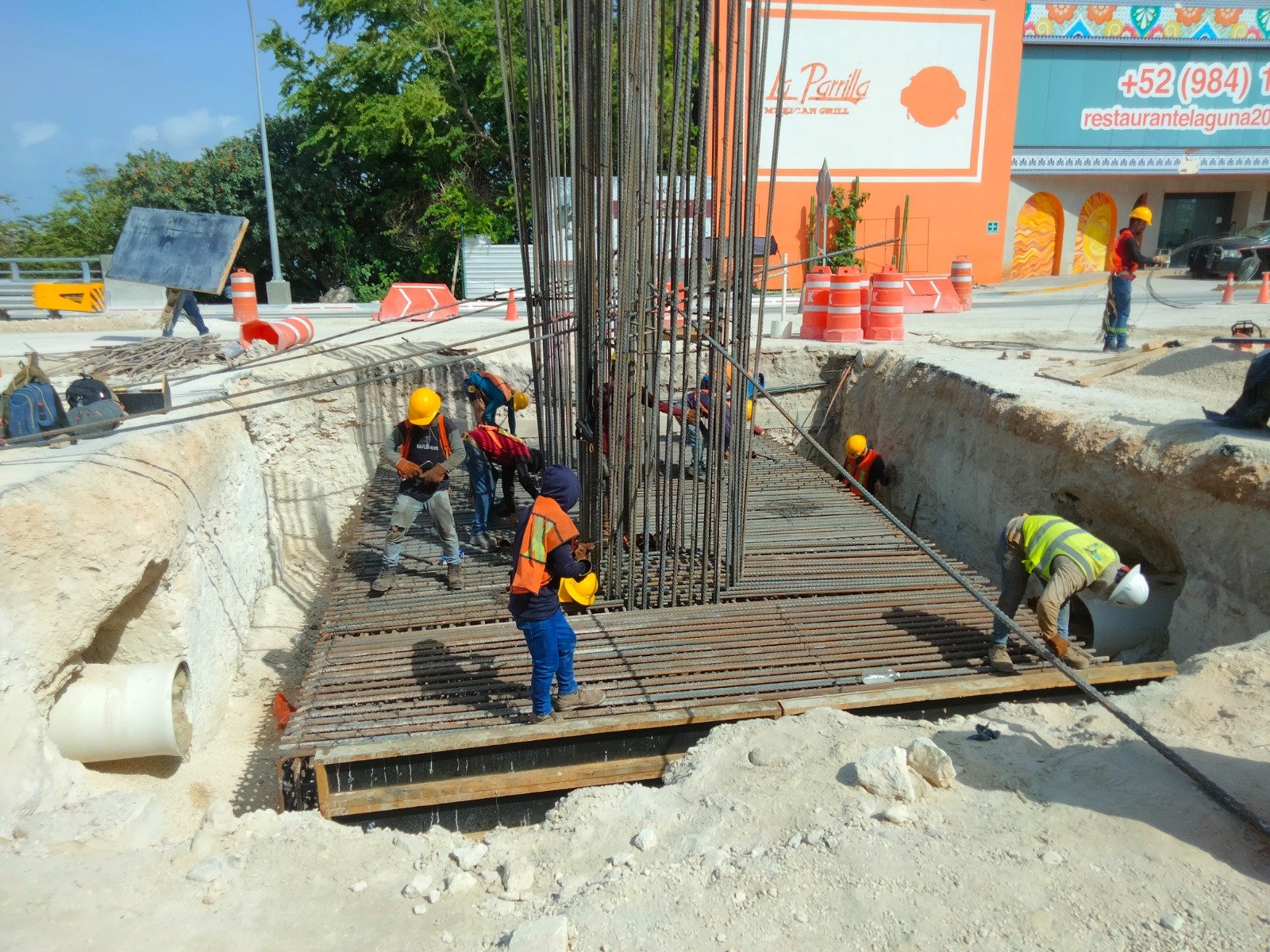 Avanza 74% el Distribuidor Vial Kukulcán (foto 3)