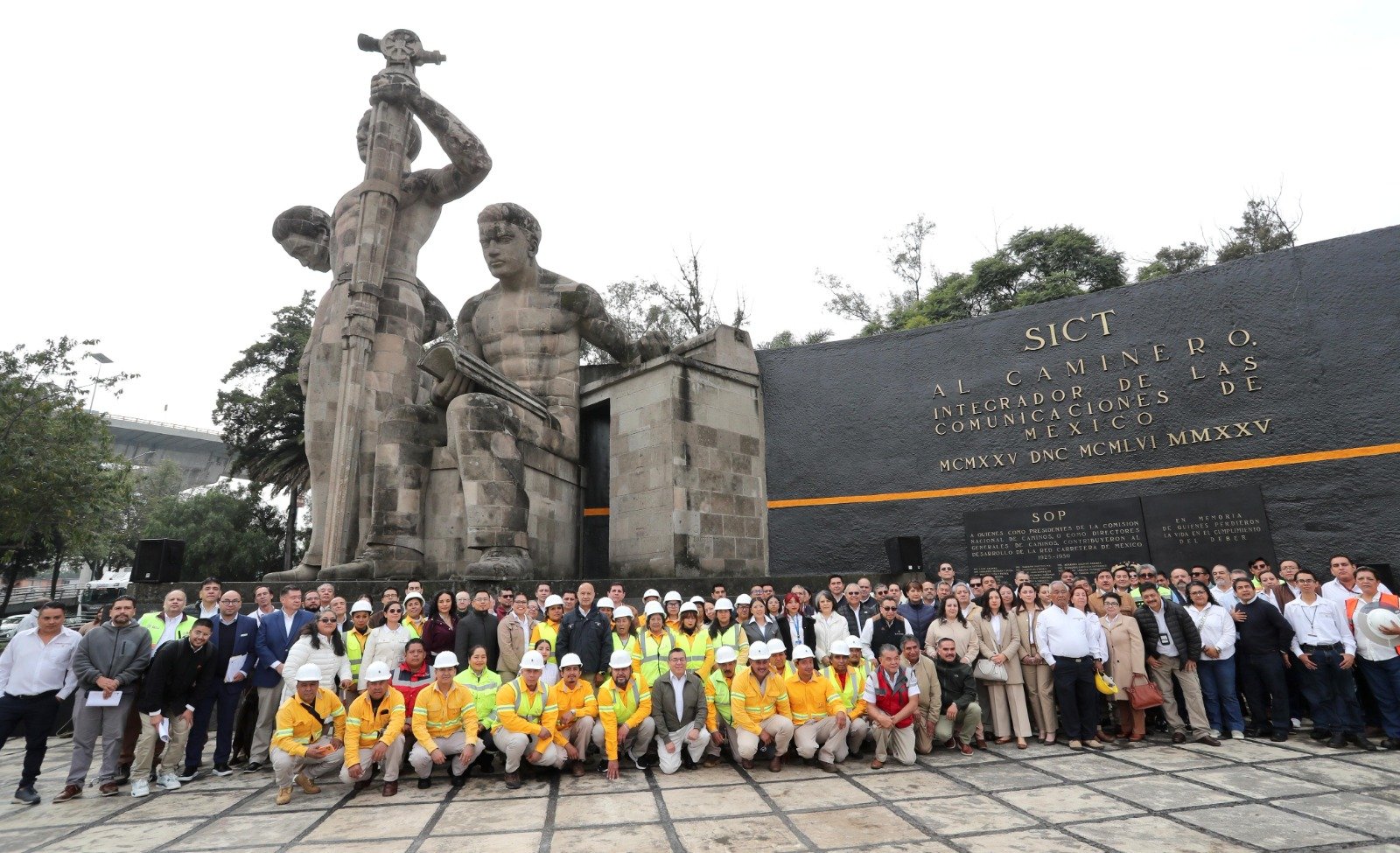 SICT celebra 101 años del Día del Caminero (foto 3)