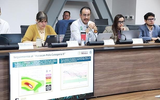 IMSS despliega Misión ECO ante huracán Polo (foto 3)