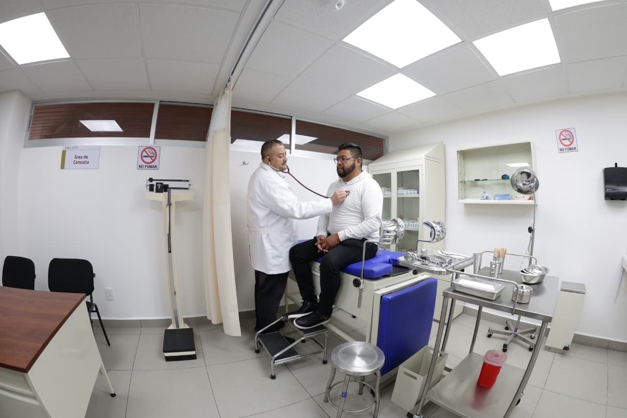 Instala ISSSTE seis consultorios en CDMX (foto 3)