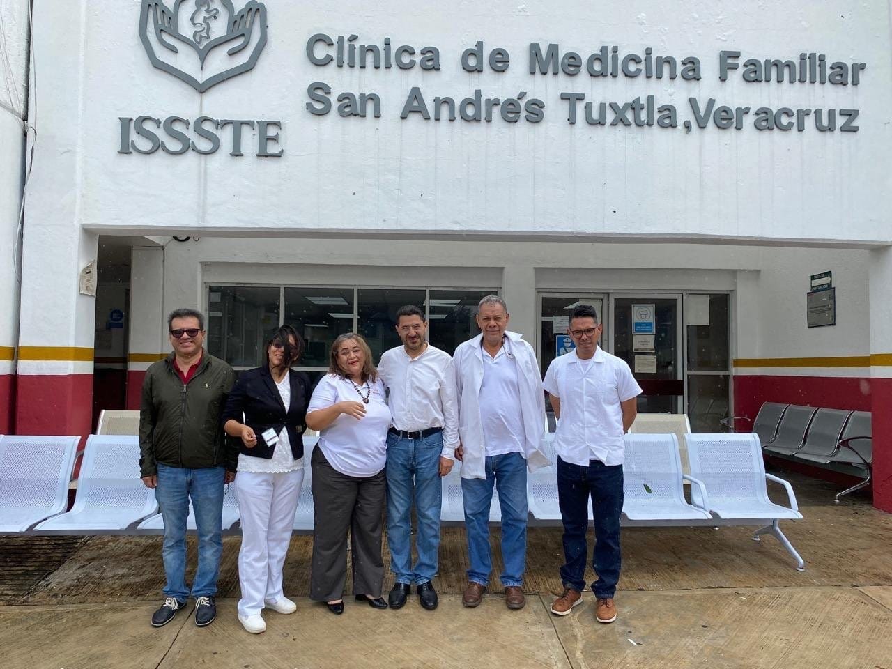 Martí Batres supervisa clínicas ISSSTE en Veracruz (foto 2)
