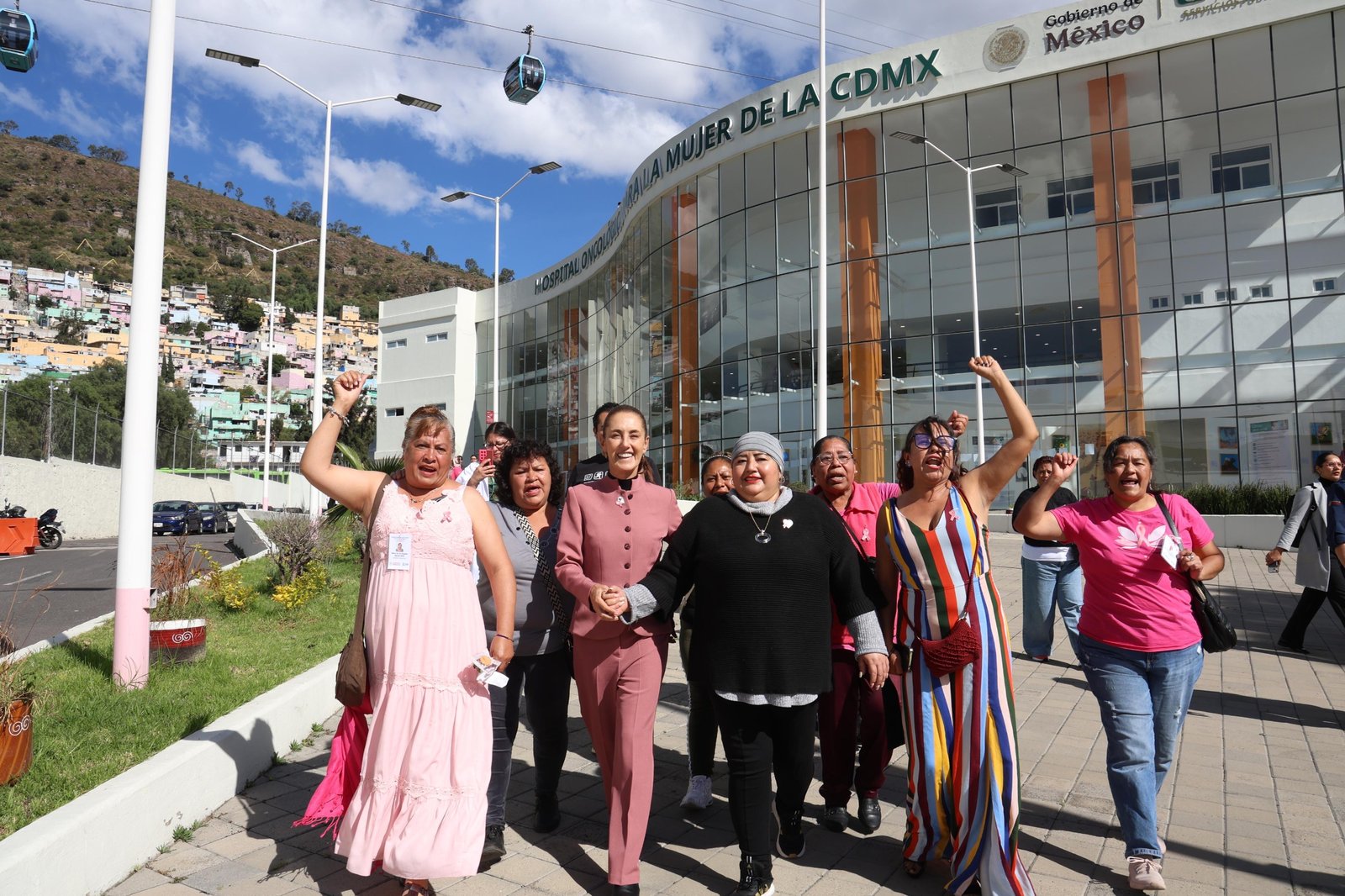 Sheinbaum visita hospital oncológico del IMSS Bienestar