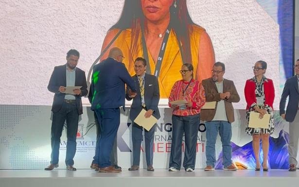 Médicos del IMSS ganan premio COMMEC 2026 (foto 3)
